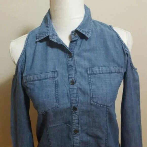 Charlotte Russe blue shirt size small - Picture 8 of 8